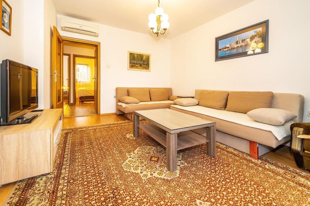 Apartments Jurina 2 Krk Town Bagian luar foto