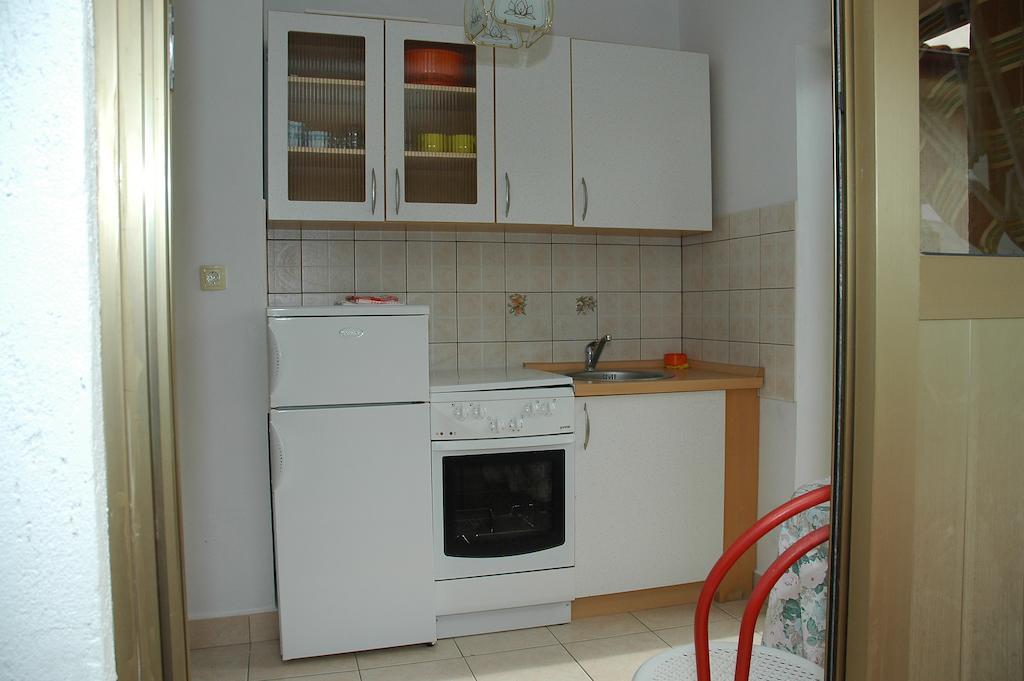 Apartments Jurina 2 Krk Town Ruang foto